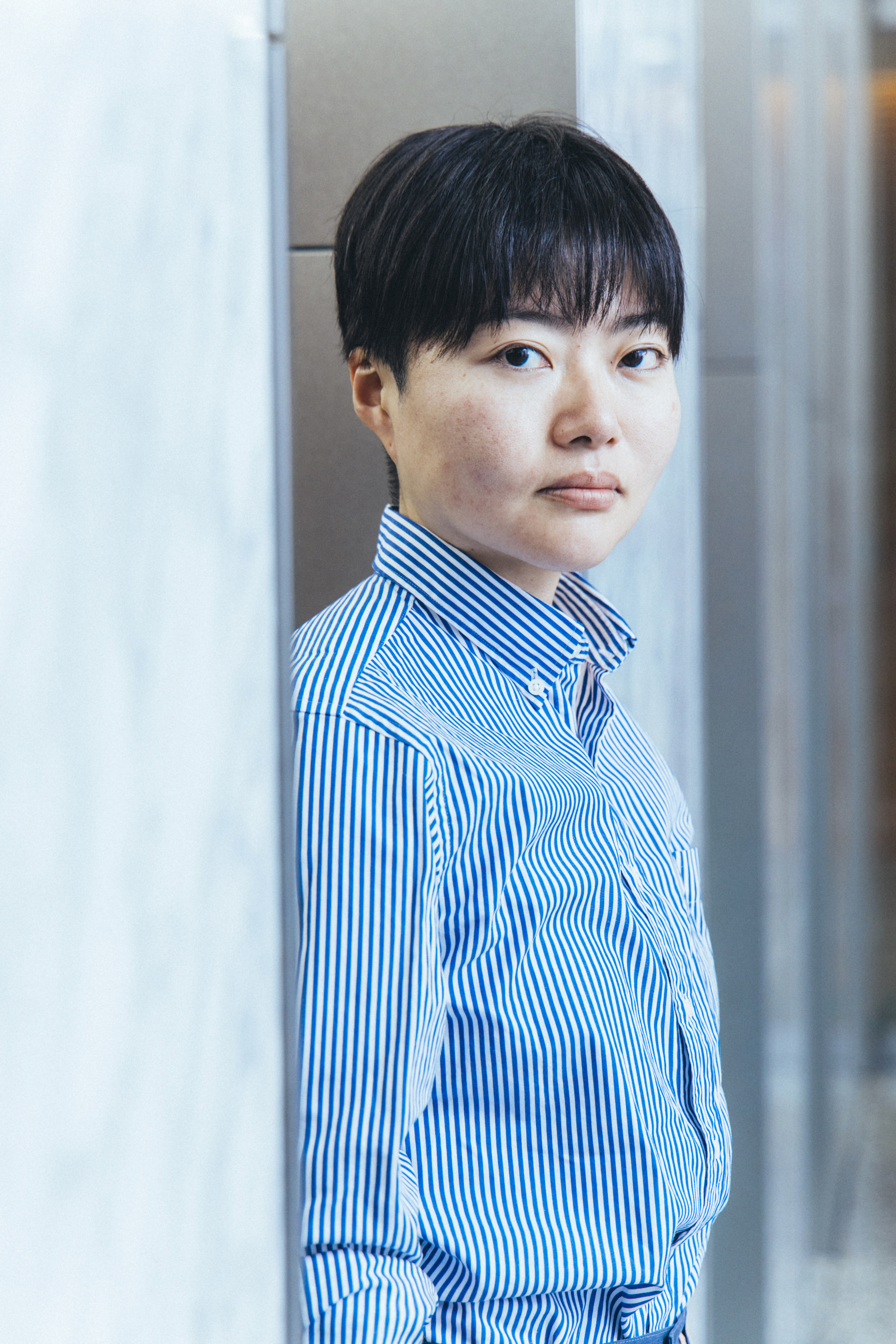 『わたしを庇わないで』刊行記念インタビュー　石田夏穂「人間のいいところよりも悪いところを書きたい」
