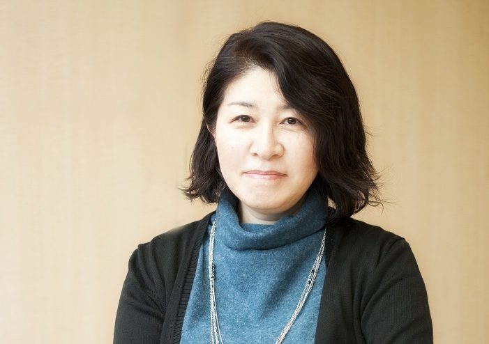 西條奈加氏近影