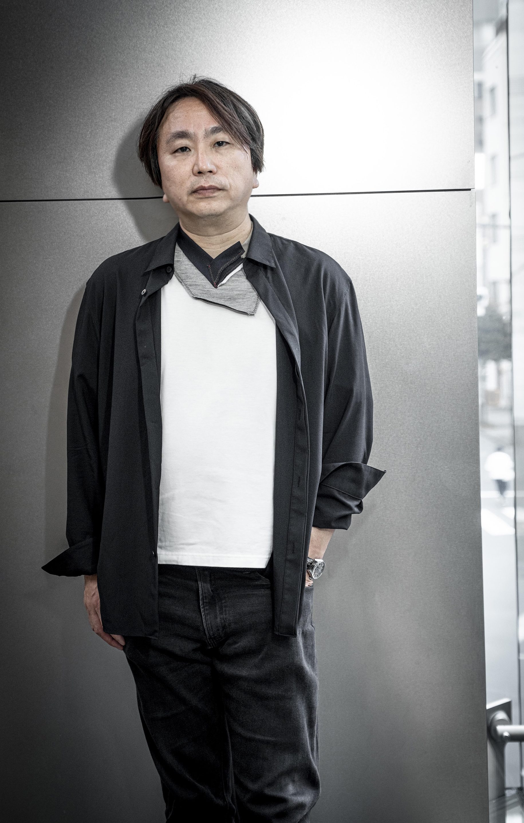 『ノー・ファンタジー』刊行記念インタビュー　上田岳弘「漂流する時代、ファンタジーという生命線」