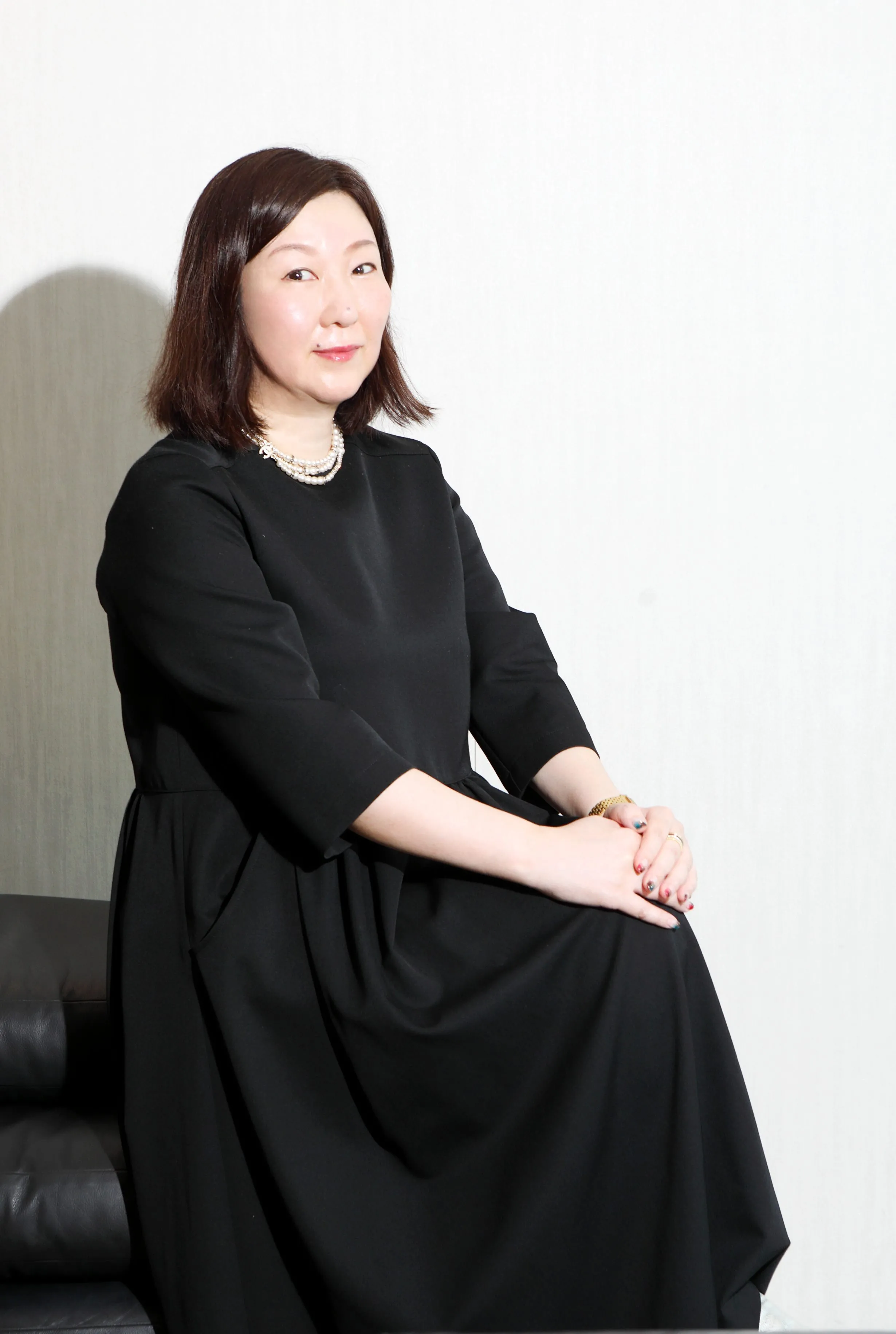 『夜の恩寵』刊行記念インタビュー　三浦しをん「信じる人から信じない人までグラデーションがあって当然だと思っています」