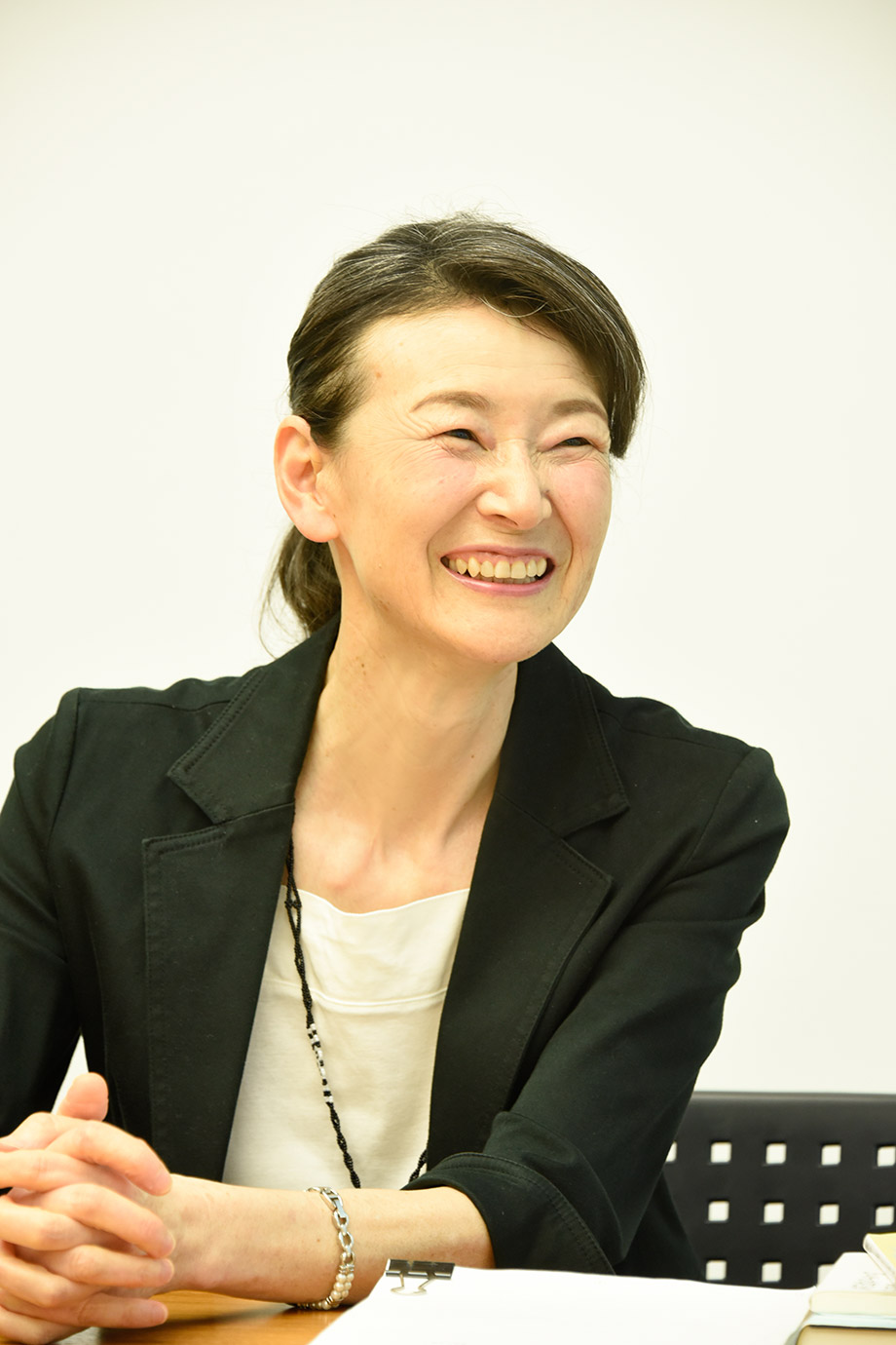 篠田節子